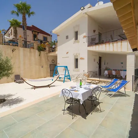 Apartmán Cozy In Ciotta With Wifi Torre di Gaffe